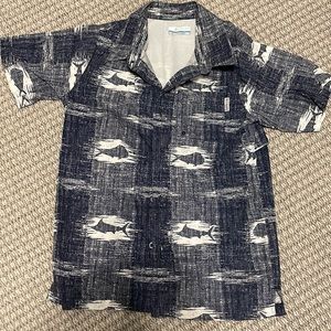 Columbia  youth M fishing shirt